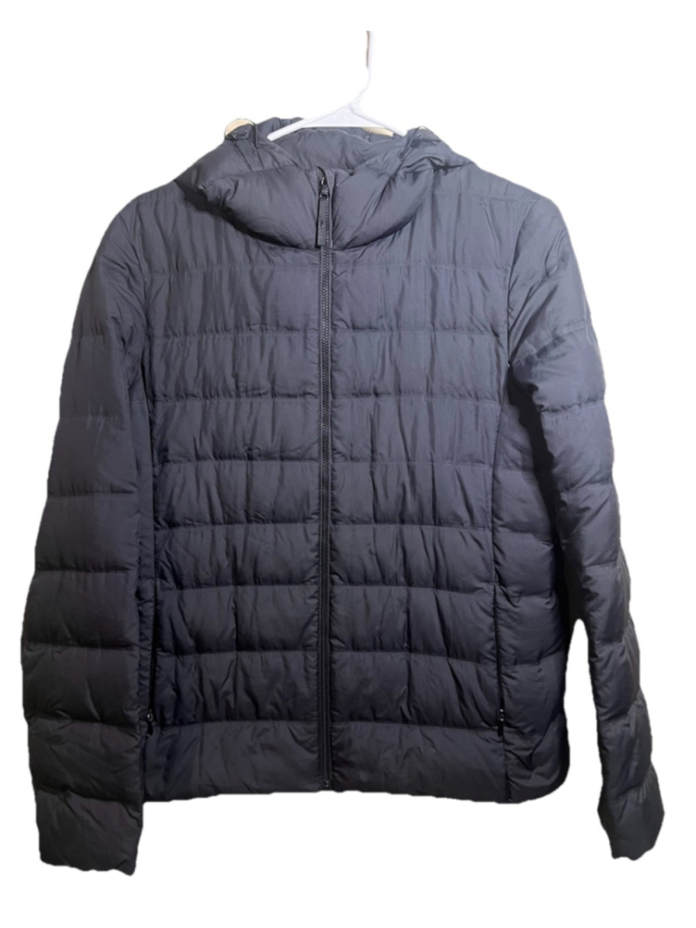 Uniqlo Ultra Light Down Jacket Womens Medium Packable Hooded Zip Up Puffer